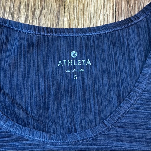 Athleta Gray Short Sleeve Tee Breezy T Shirt Womens Sz S Yoga Workout Gym Active - Picture 4 of 7